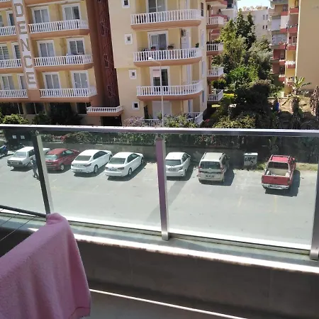 Apartment Yazar 3 Apartman *